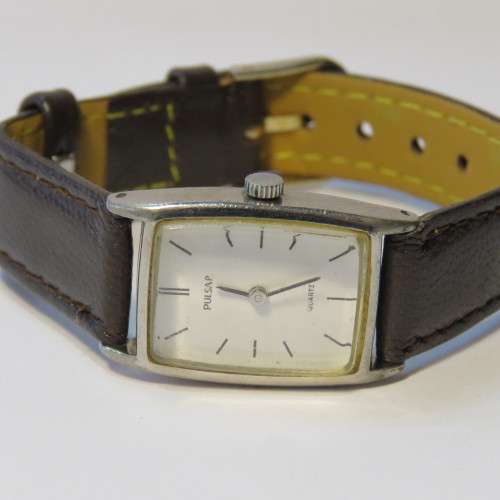 Vintage pulsar quartz ladies watch top